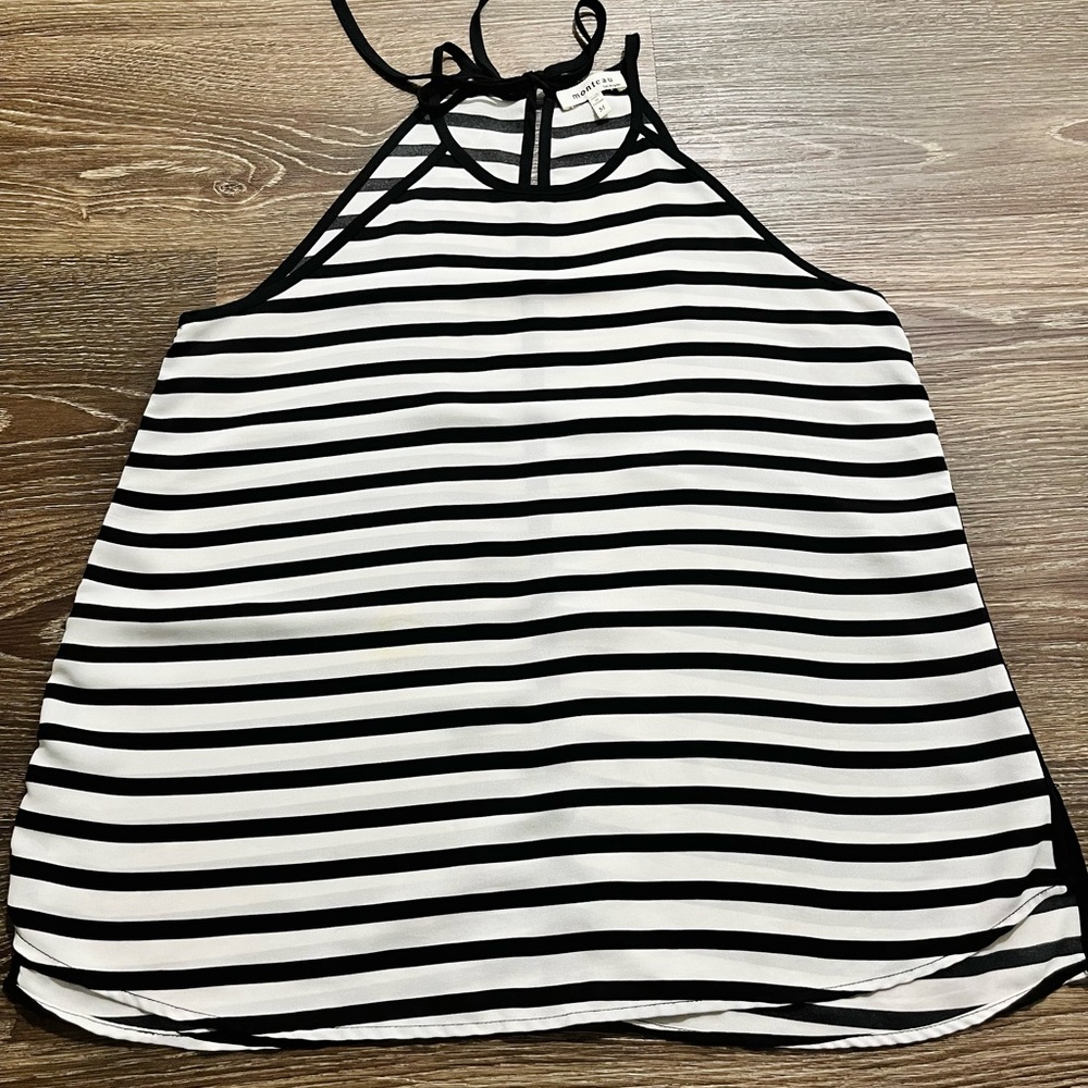 Medium Monteau black and white striped shirt